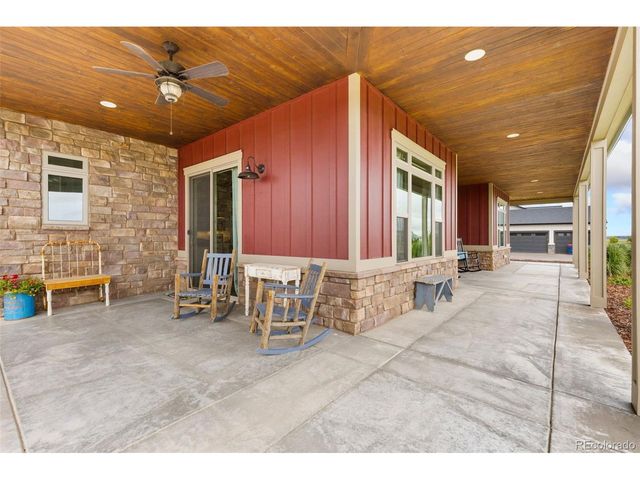 9260 Meadow Farms Dr, Milliken, CO 80543