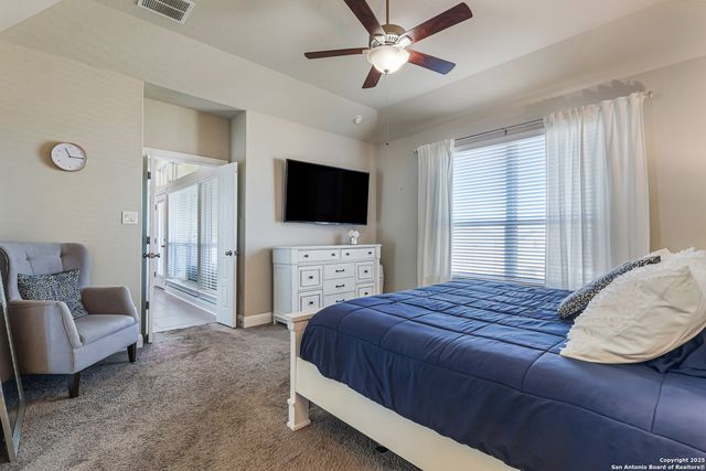 955 Vista Serena, San Antonio, TX 78260