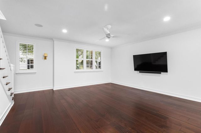 317 S Bromeliad, West Palm Beach, FL 33401