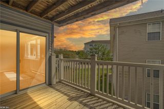 3200 Lynnhaven Dr Apt 202, Virginia Beach, VA 23451