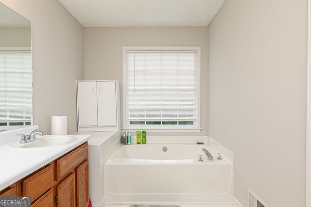5216 Glendora Court, Powder Springs, GA 30127