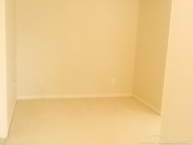 48364 Franklin Drive, Macomb, MI 48044