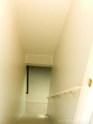 48364 Franklin Drive, Macomb, MI 48044