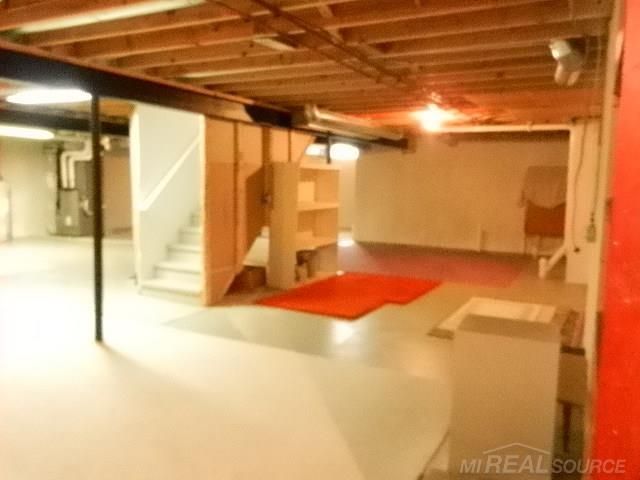 48364 Franklin Drive, Macomb, MI 48044