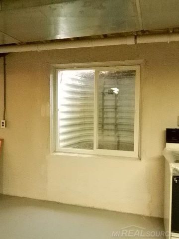 48364 Franklin Drive, Macomb, MI 48044