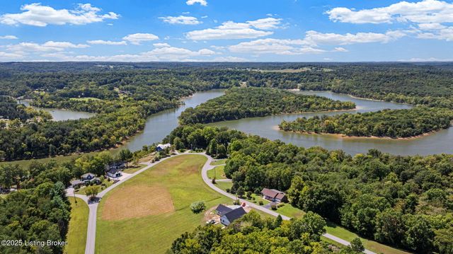 190 Hideaway Cir, Cub Run, KY 42729