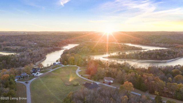 190 Hideaway Cir, Cub Run, KY 42729