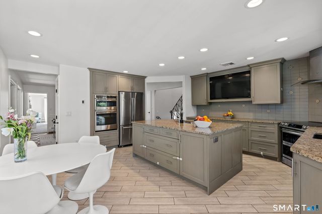 84 High Farms Road, West Hartford, CT 06107