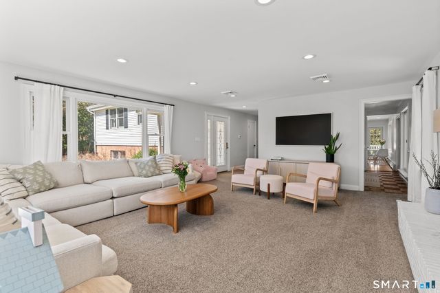 84 High Farms Road, West Hartford, CT 06107