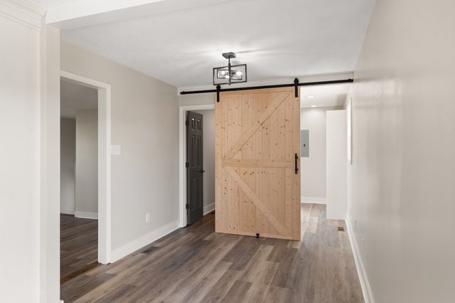 2351 Feedmill Rd, Chapel Hill, TN 37034