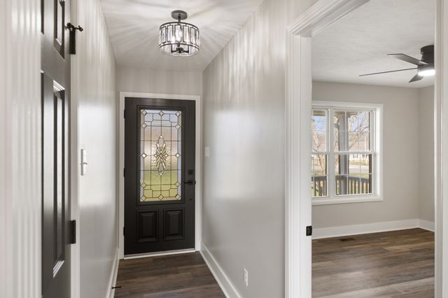 2351 Feedmill Rd, Chapel Hill, TN 37034