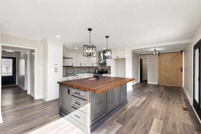 2351 Feedmill Rd, Chapel Hill, TN 37034