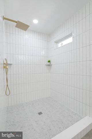 5110 PRESTWICK DR, Fairfax, VA 22030