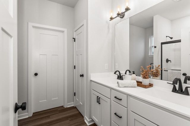 N101W16795 Gunflint TRAIL, Germantown, WI 53022