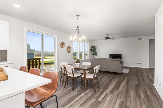 N101W16795 Gunflint TRAIL, Germantown, WI 53022