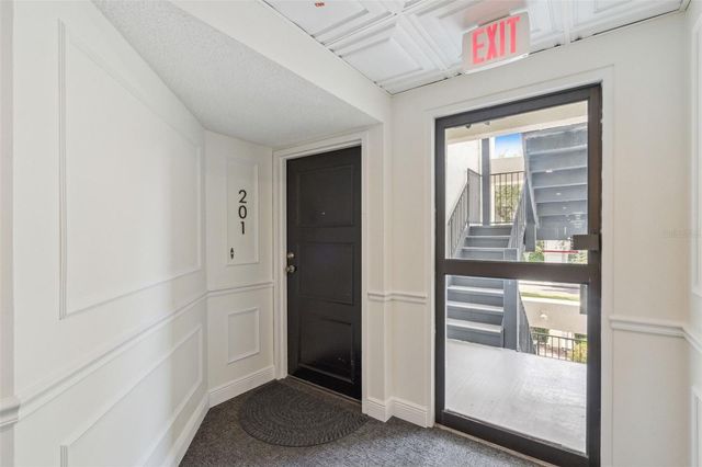 300 CAROLINA AVENUE 201, Winter Park, FL 32789