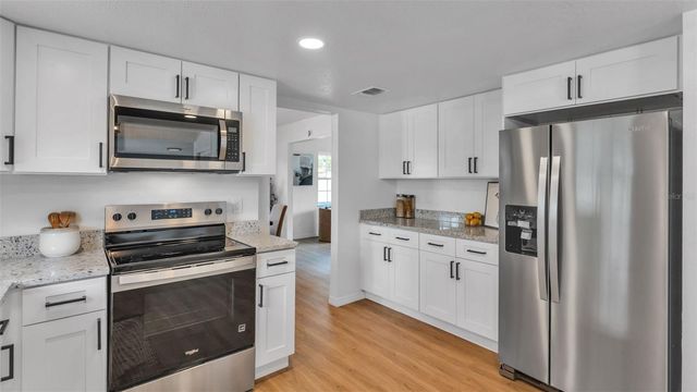 5339 SANDRA WAY, Lakeland, FL 33813