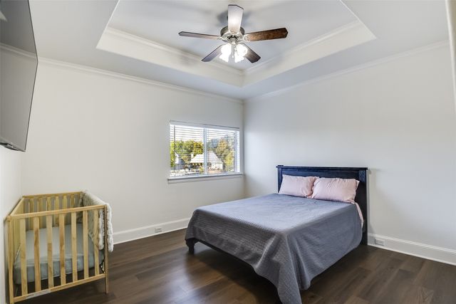 216 Hide A Way Drive, Mabank, TX 75156