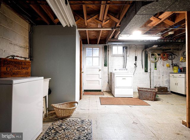 831 BOSLEY AVE, Baltimore, MD 21204