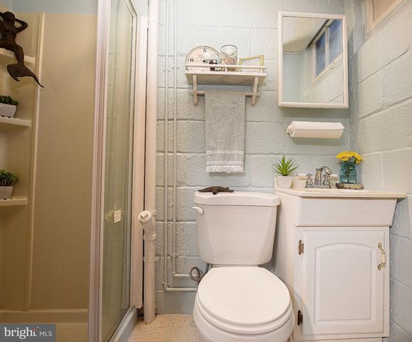 831 BOSLEY AVE, Baltimore, MD 21204
