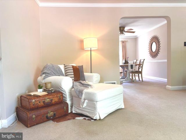 831 BOSLEY AVE, Baltimore, MD 21204