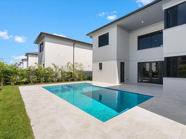 19602 NE 14 CT 0, Miami, FL 33179