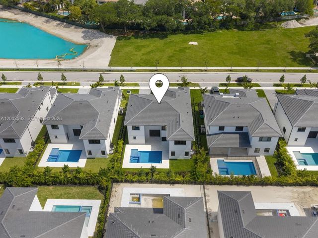 19602 NE 14 CT 0, Miami, FL 33179