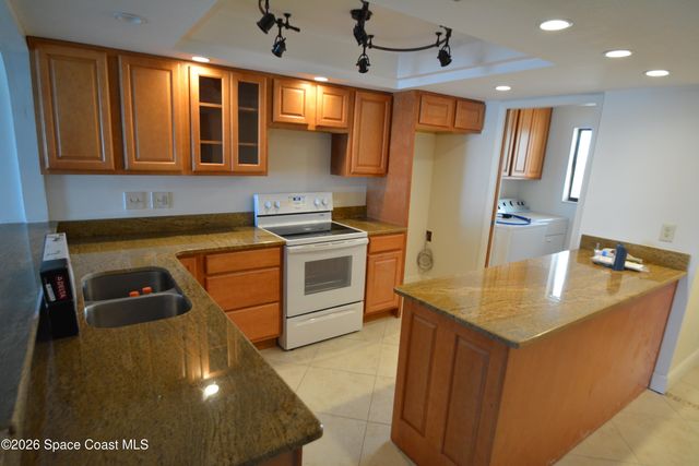 8500 Ridgewood Avenue 304, Cape Canaveral, FL 32920