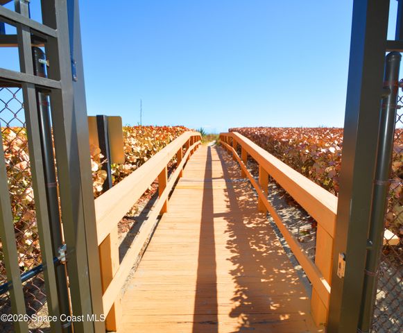 8500 Ridgewood Avenue 304, Cape Canaveral, FL 32920