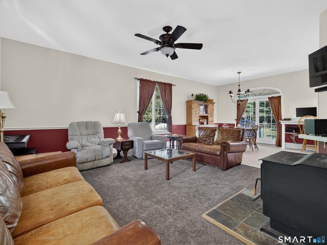 85 Rocky Hollow Road, North Stonington, CT 06359