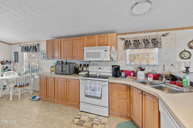 126 Cantrell Road, Bulls Gap, TN 37711