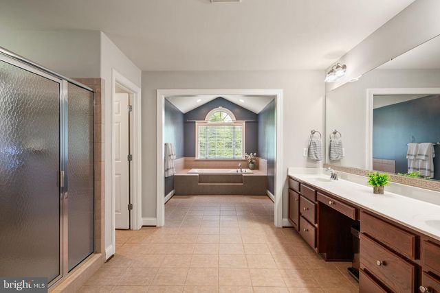 65 BROOKE CREST LN, Stafford, VA 22554
