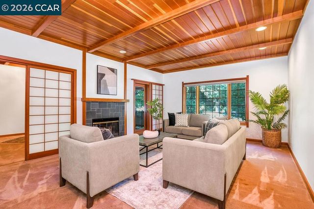 3434 Silver Springs Ct, Lafayette, CA 94549