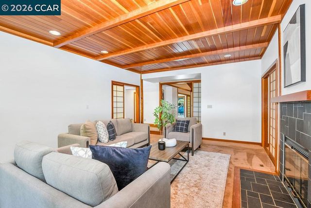 3434 Silver Springs Ct, Lafayette, CA 94549