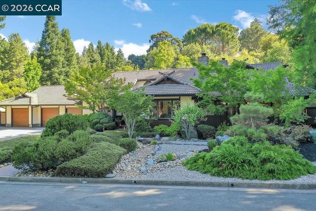 3434 Silver Springs Ct, Lafayette, CA 94549