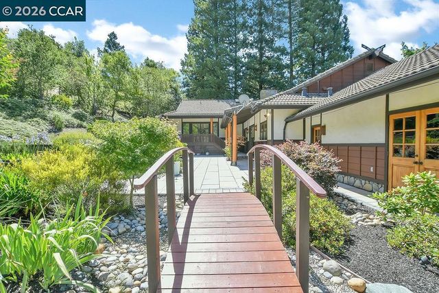 3434 Silver Springs Ct, Lafayette, CA 94549