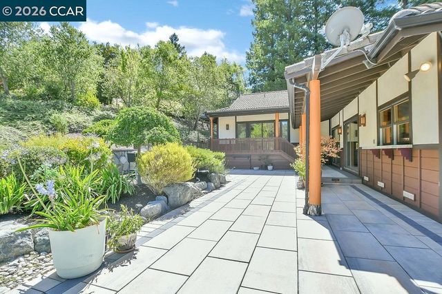 3434 Silver Springs Ct, Lafayette, CA 94549