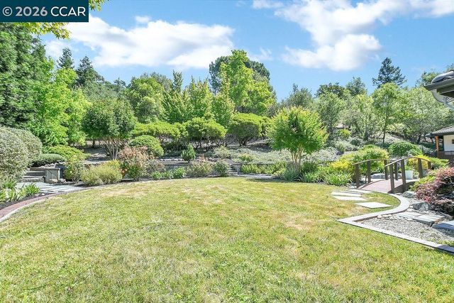3434 Silver Springs Ct, Lafayette, CA 94549