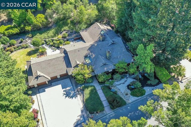 3434 Silver Springs Ct, Lafayette, CA 94549