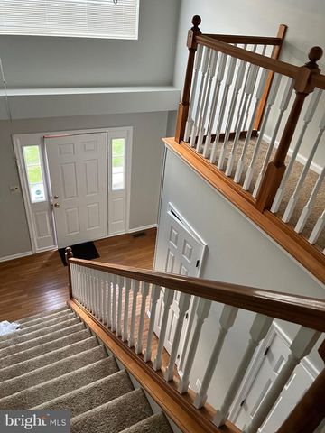 37 JENNIFER LN, Burlington, NJ 08016