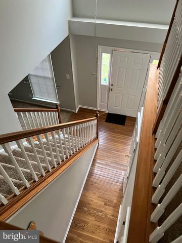 37 JENNIFER LN, Burlington, NJ 08016