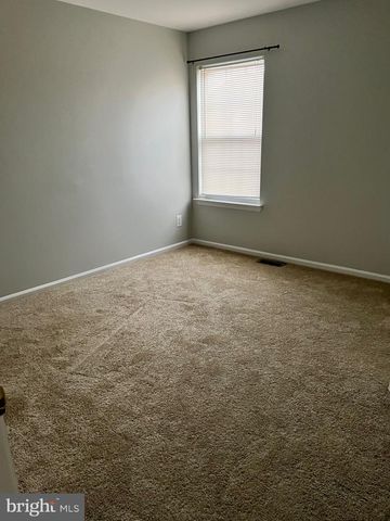 37 JENNIFER LN, Burlington, NJ 08016