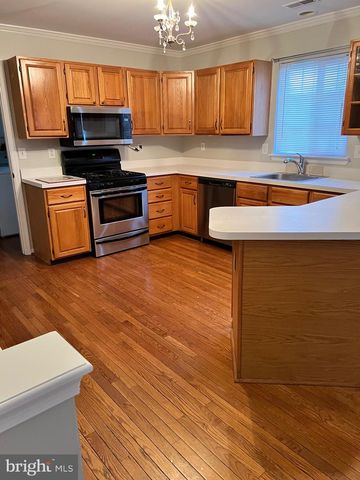 37 JENNIFER LN, Burlington, NJ 08016