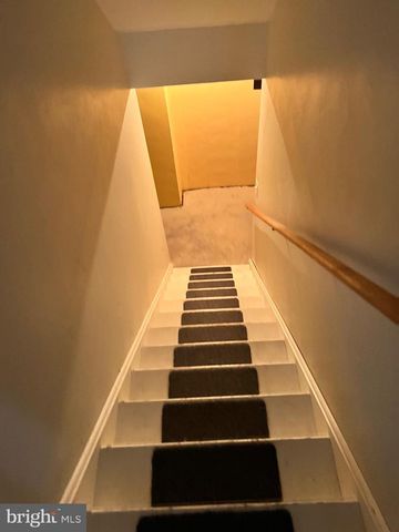 37 JENNIFER LN, Burlington, NJ 08016