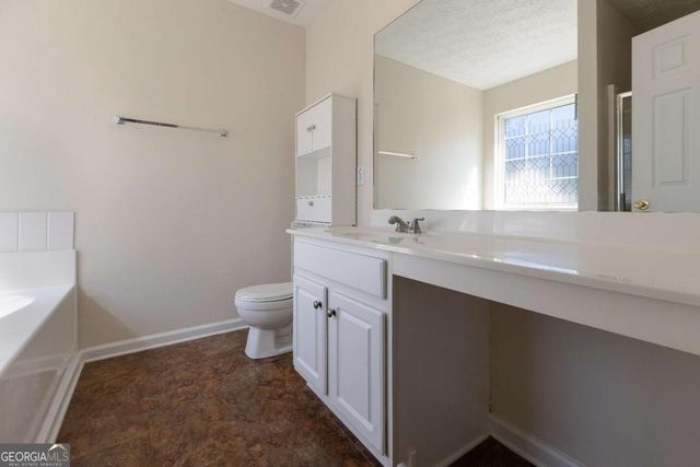 317 W Oaks Trail, Woodstock, GA 30188