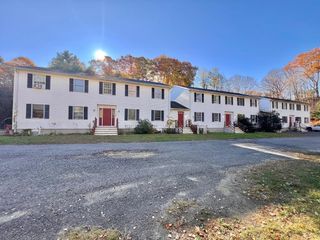 152 Southbridge Rd 3D, Warren, MA 01585