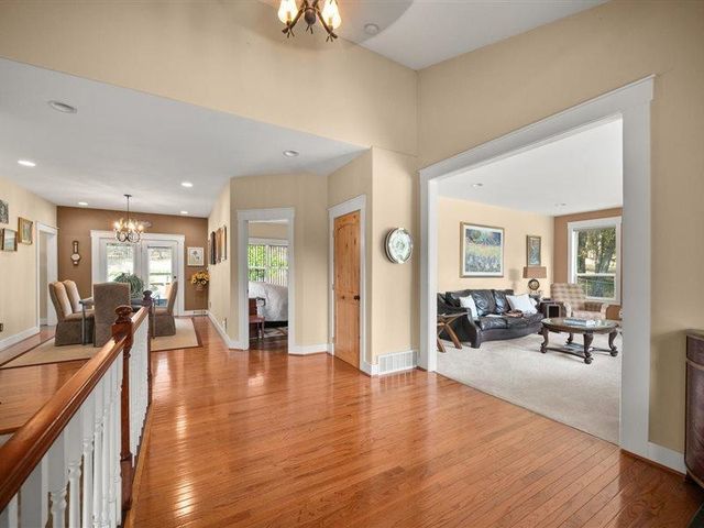 720 W FENDER Rd, Colbert, WA 99005