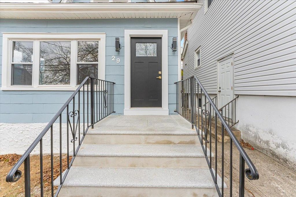 68 Chelsea Place, Yonkers, NY 10710