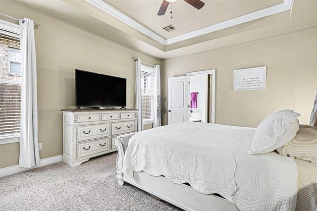 2309 E Thomas Terrace, Mustang, OK 73064