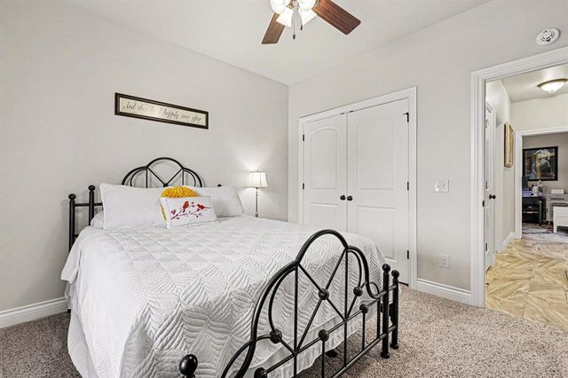 2309 E Thomas Terrace, Mustang, OK 73064
